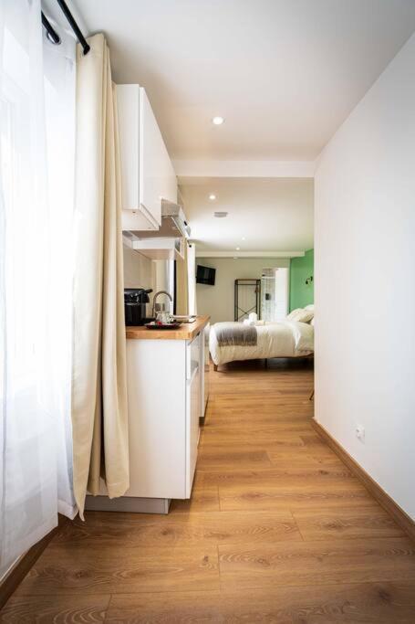 L'albatros 005 - Hypercentre * Cosy * Wifi Appartement Saint-Quentin (Aisne)